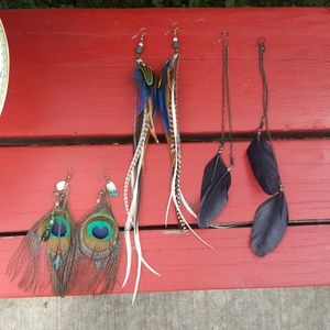 Lot of feather earrings